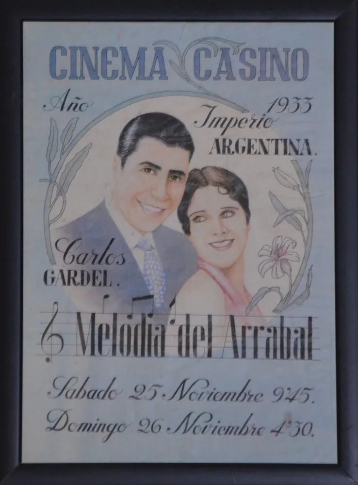 Anuncio de exhibición de Melodía de arrabal (1933). Imagen histórica del Legado Imperio Argentina; copia de catálogo para revisión privada.